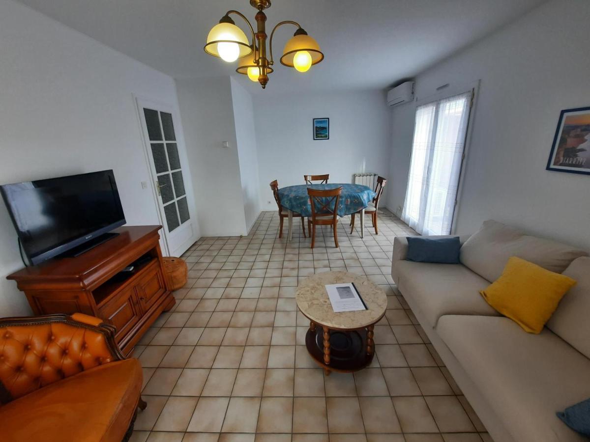 Duplex T3 Avec Terrasses Et Parking, Proche Plages Et Commerces A Anglet - Fr-1-239-859 Exterior photo